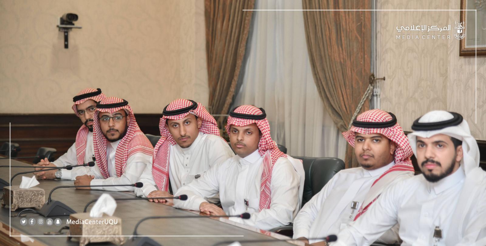 His Excellency the UQU President Honors Employees of the Legal Administration